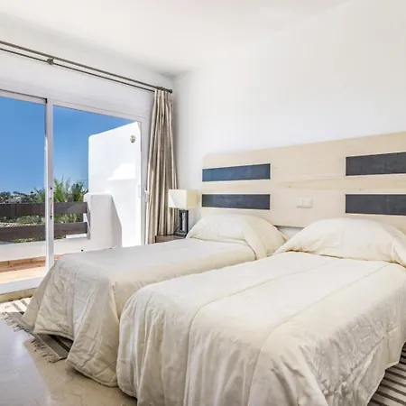 Penthouse In Marbella, Seaview, Jacuzzi 公寓 *