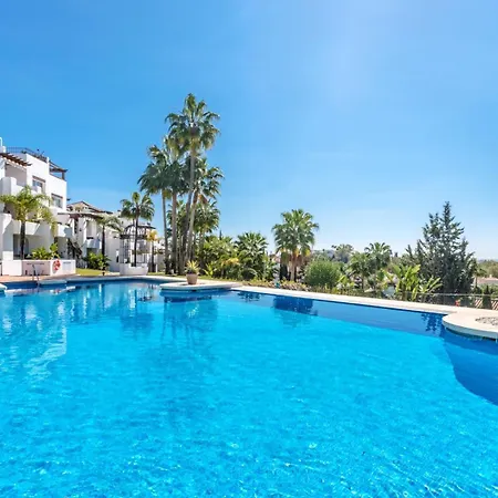 Penthouse In Marbella, Seaview, Jacuzzi 公寓 马尔韦利亚